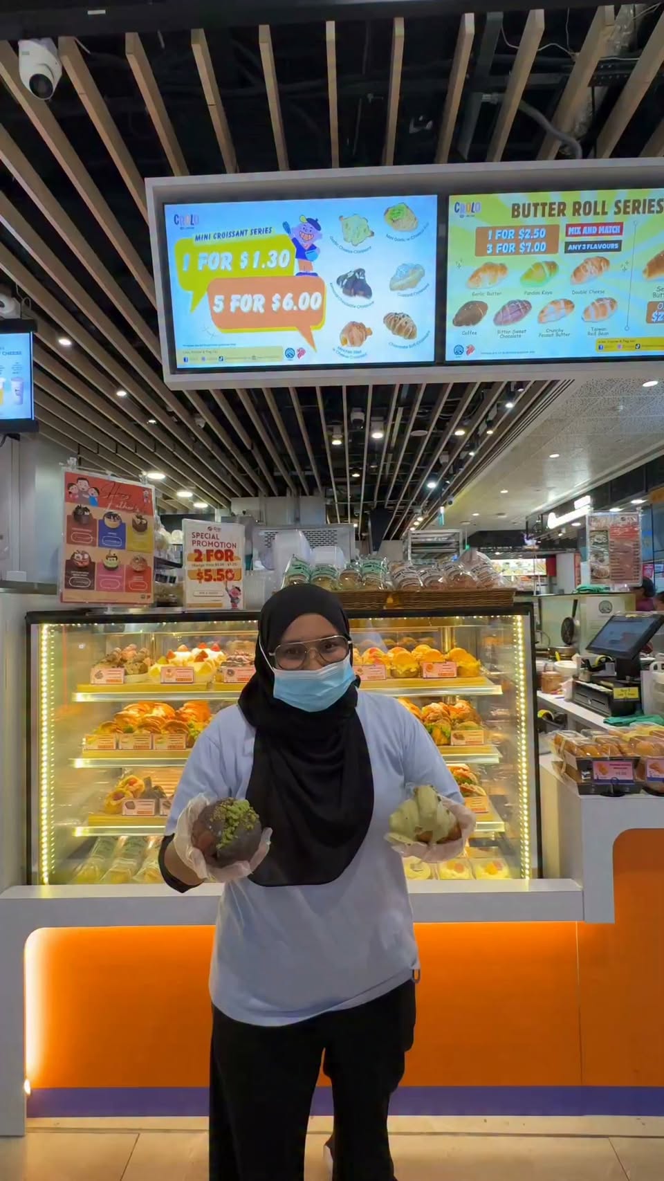 Crolo by Swee Heng assorted pastries giveaway at AMK Hub